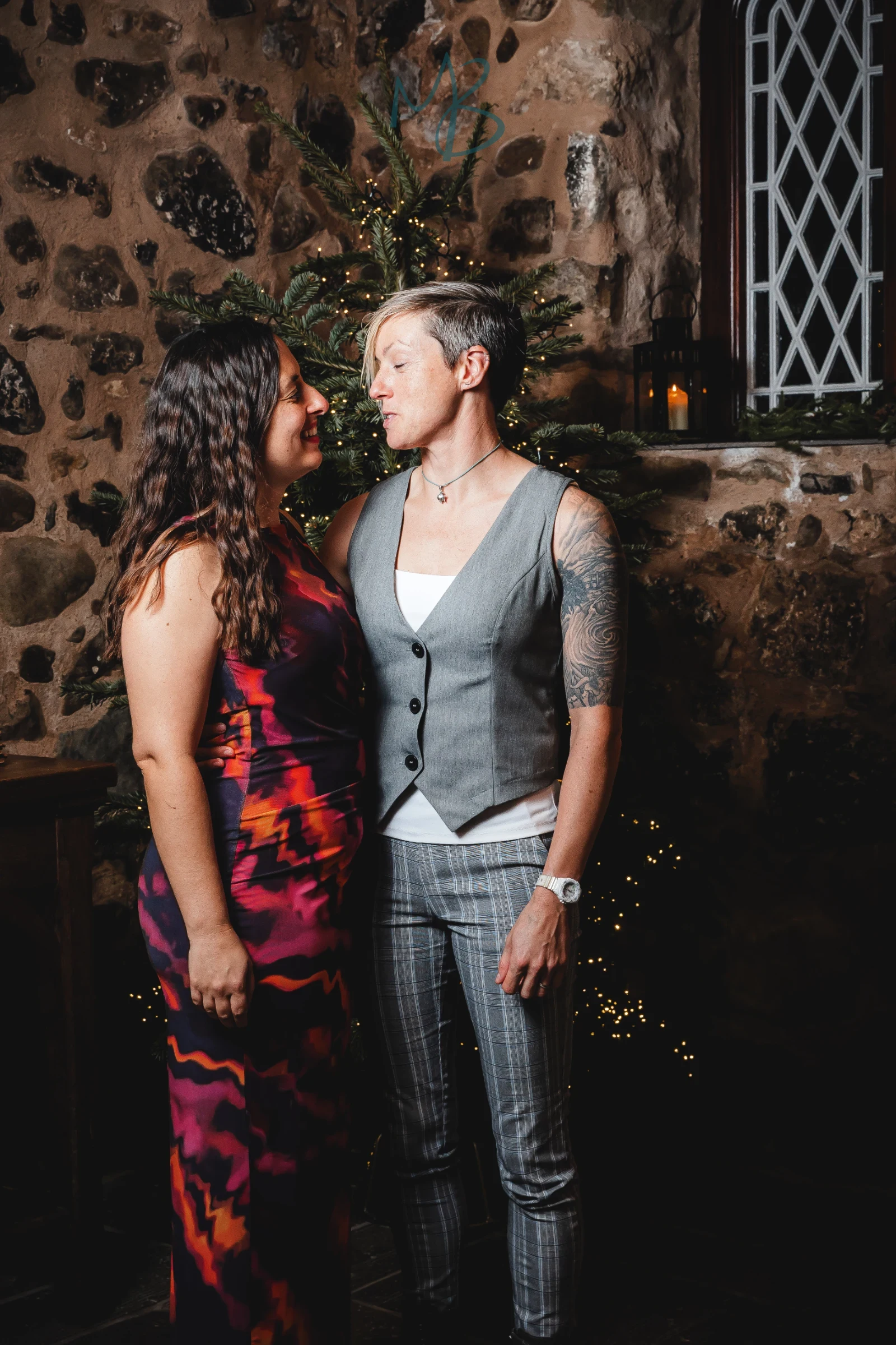 David & James, Brookhall cottages