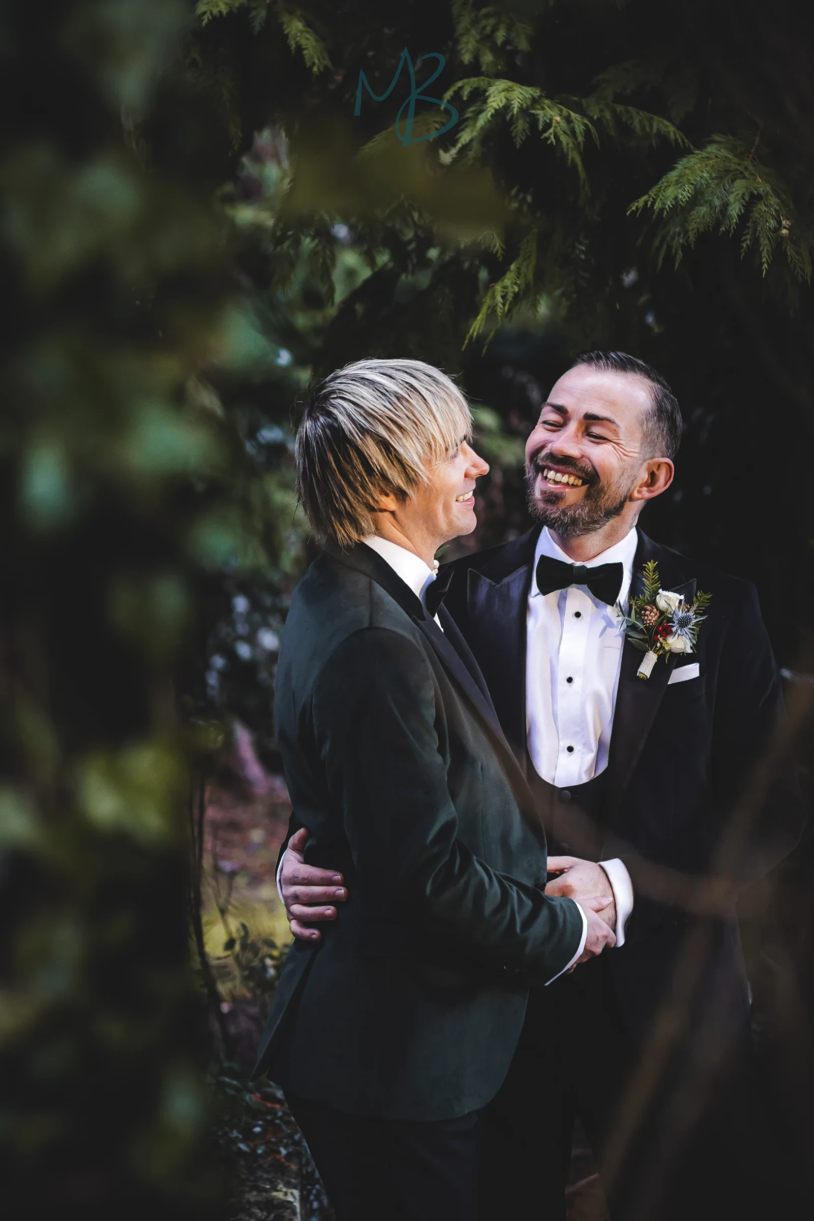 David & James, Brookhall cottages