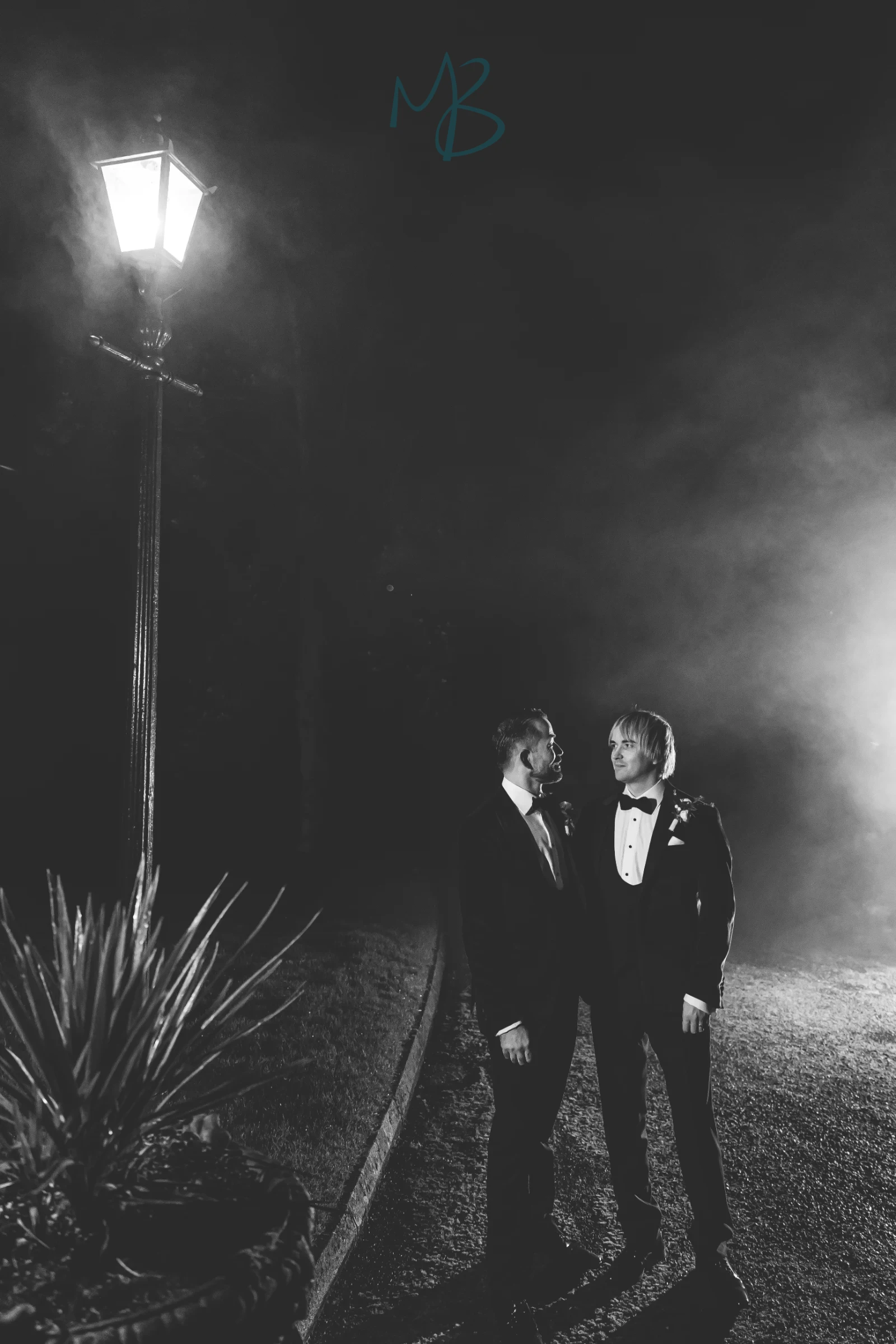 David & James, Brookhall cottages