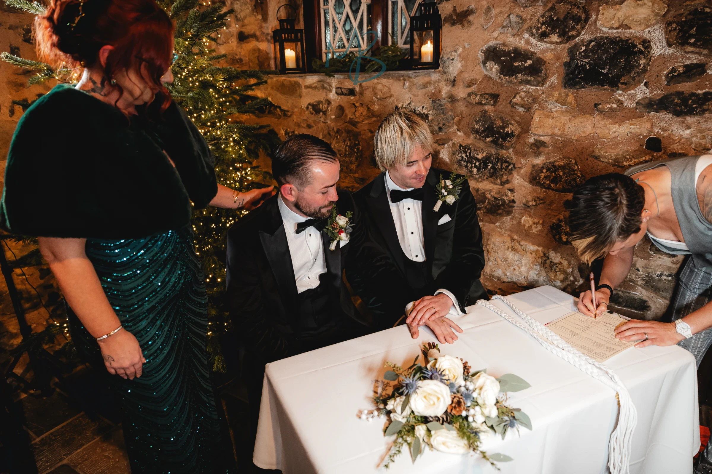 David & James, Brookhall cottages