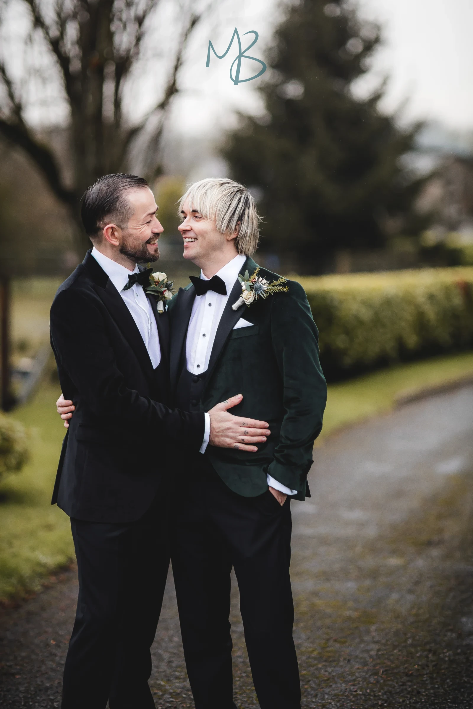 David & James, Brookhall cottages