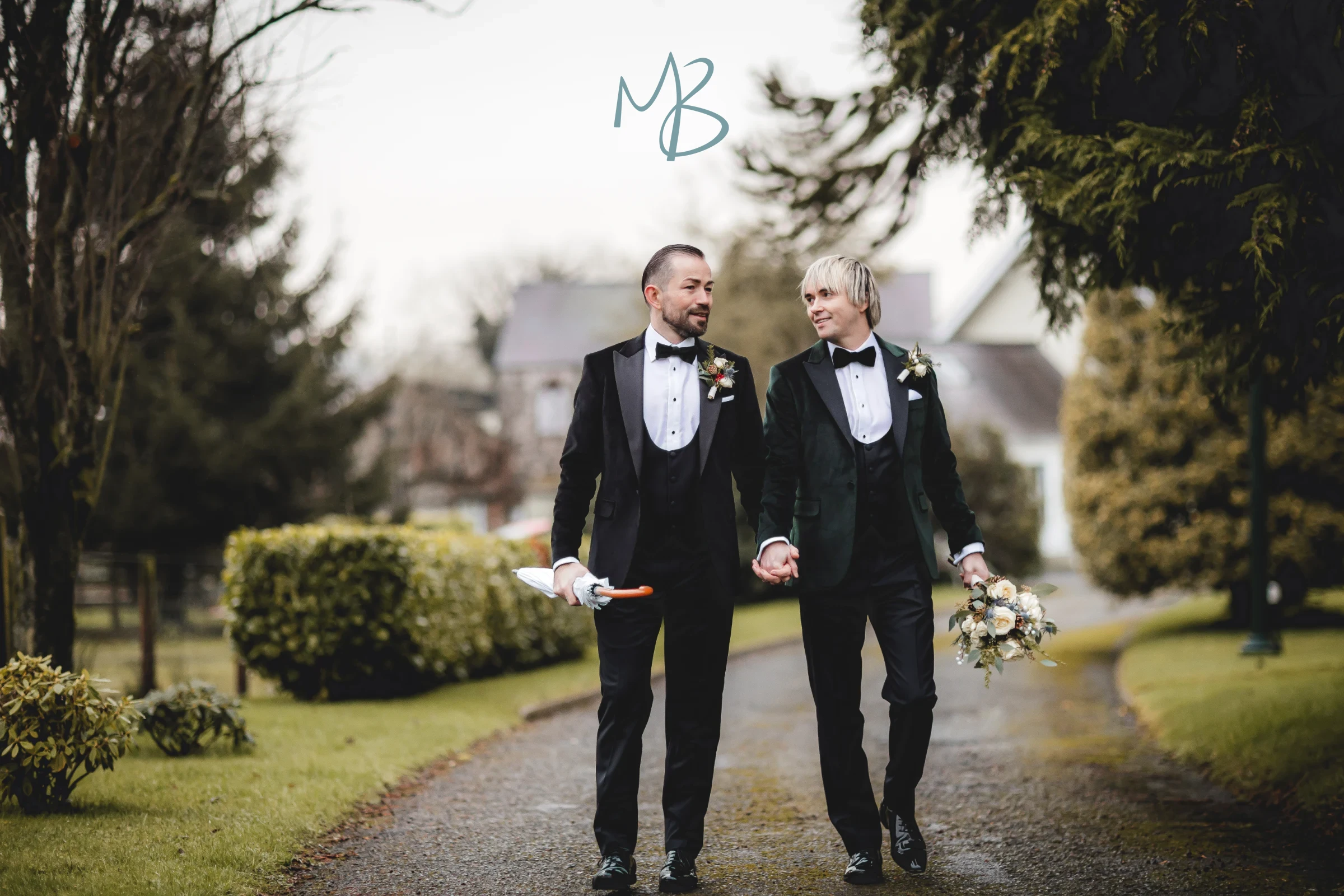 David & James, Brookhall cottages