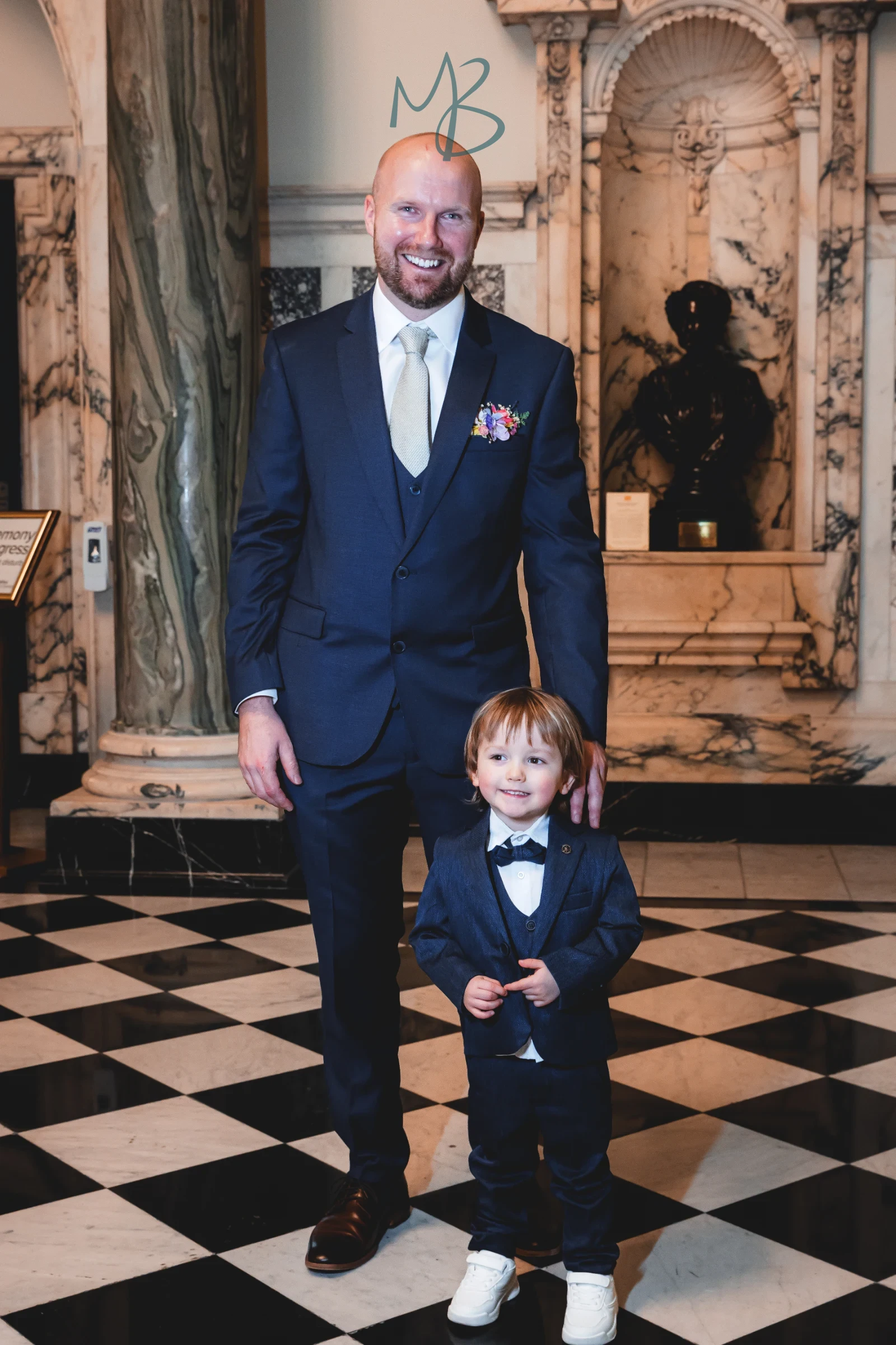 Rory & Megan, Belfast City Hall
