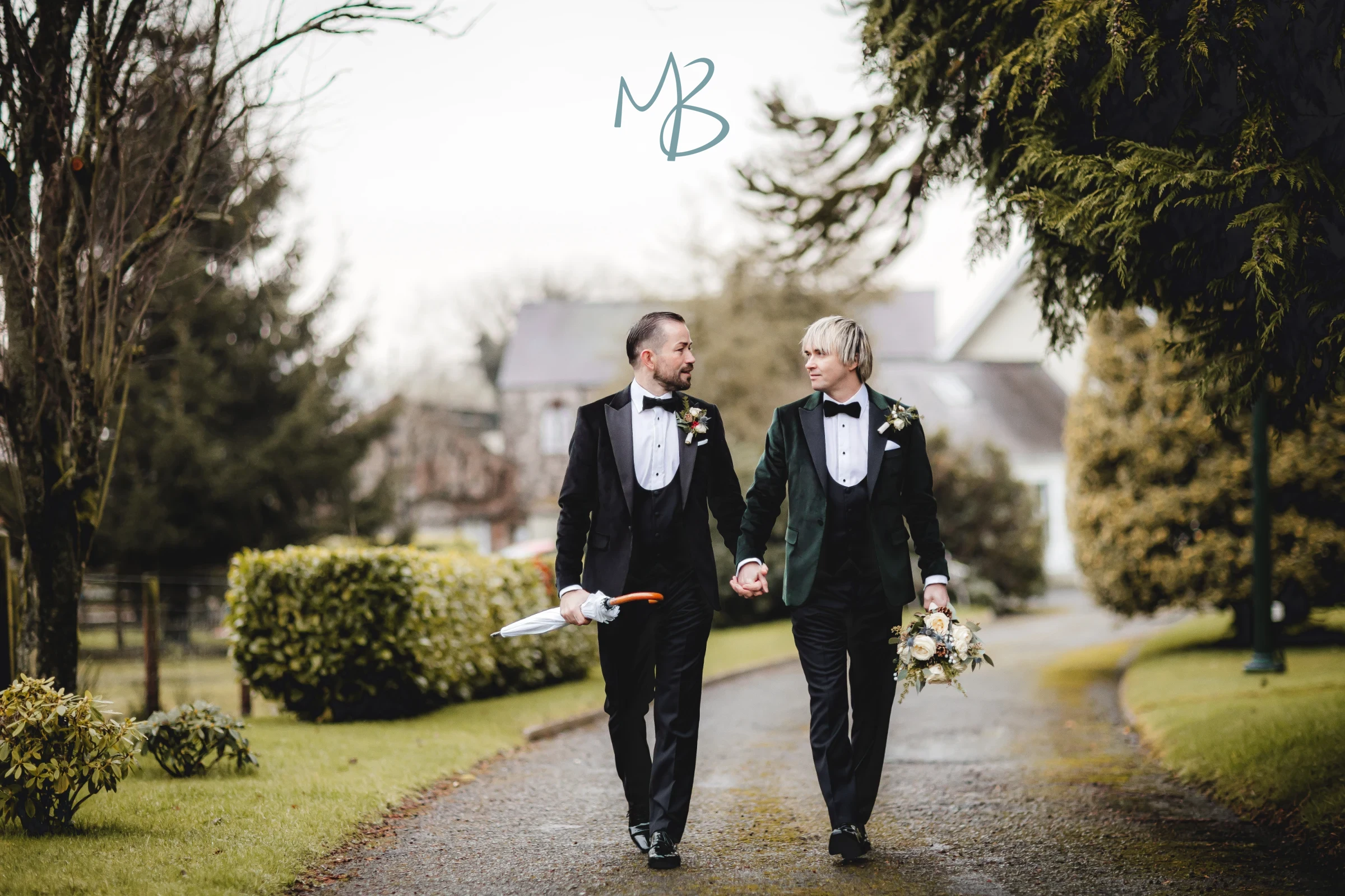 David & James, Brookhall cottages