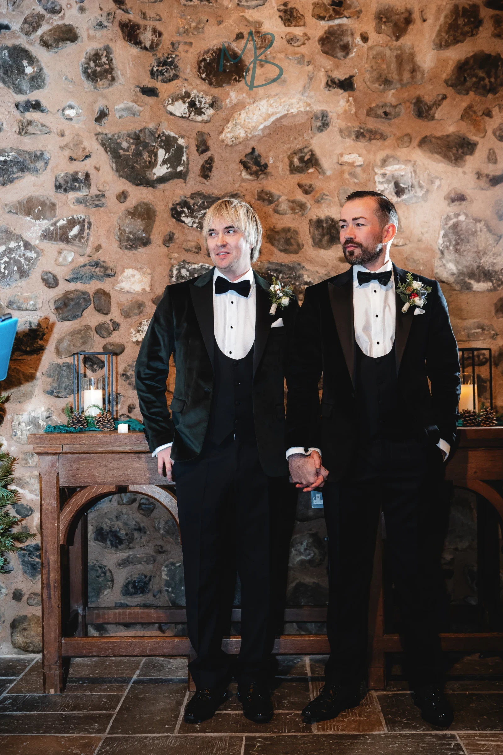 David & James, Brookhall cottages