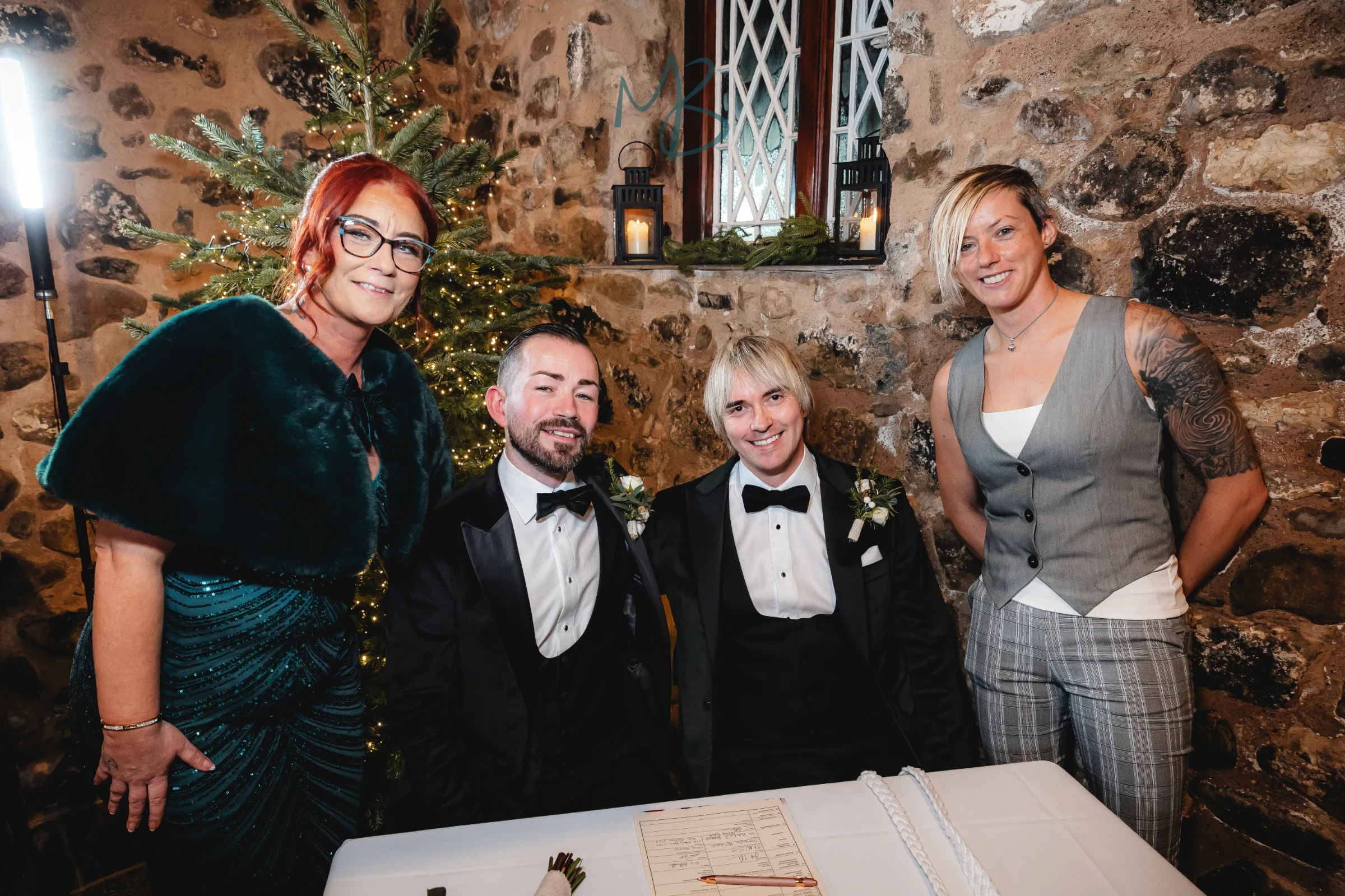 David & James, Brookhall cottages