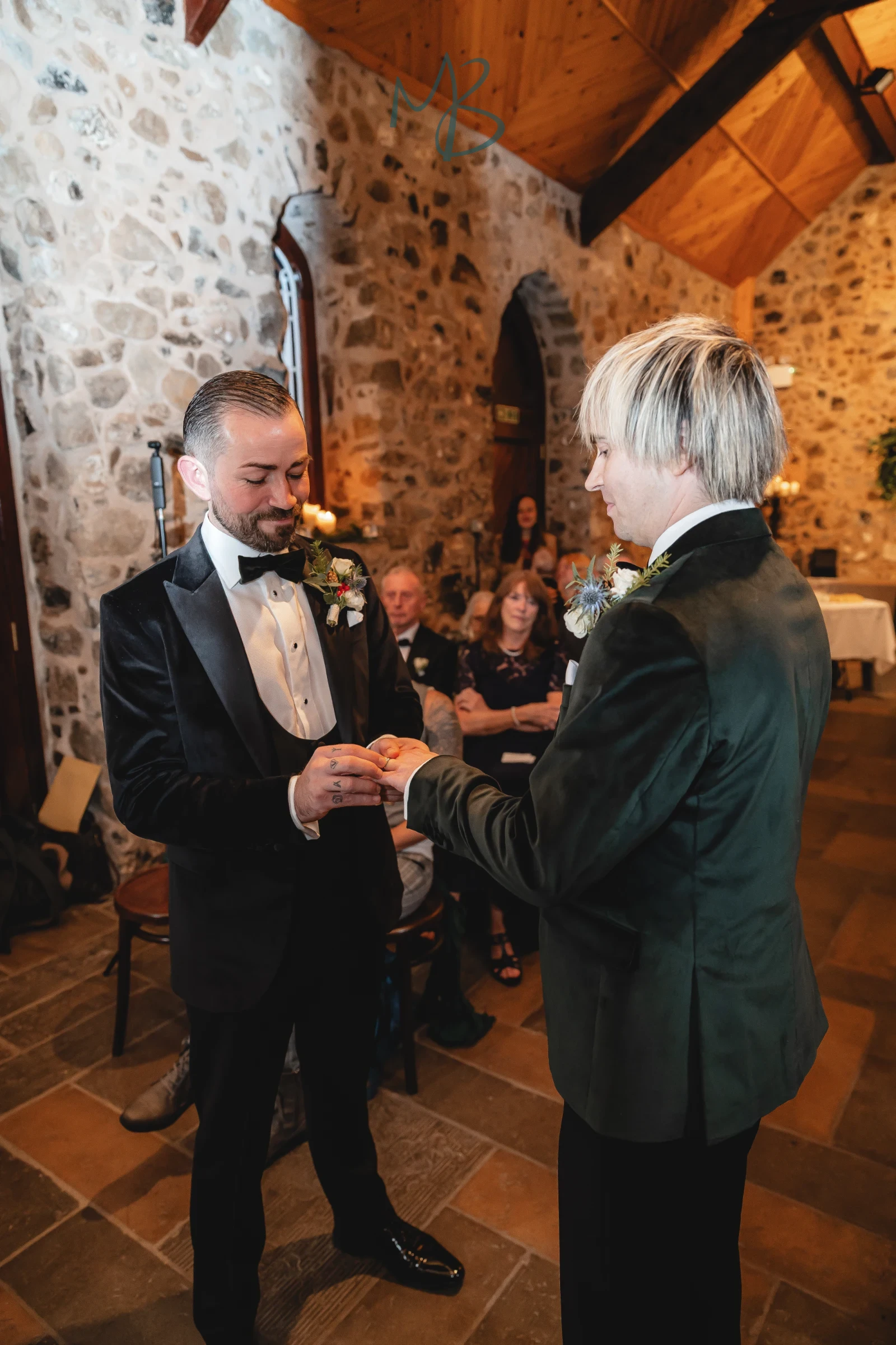 David & James, Brookhall cottages
