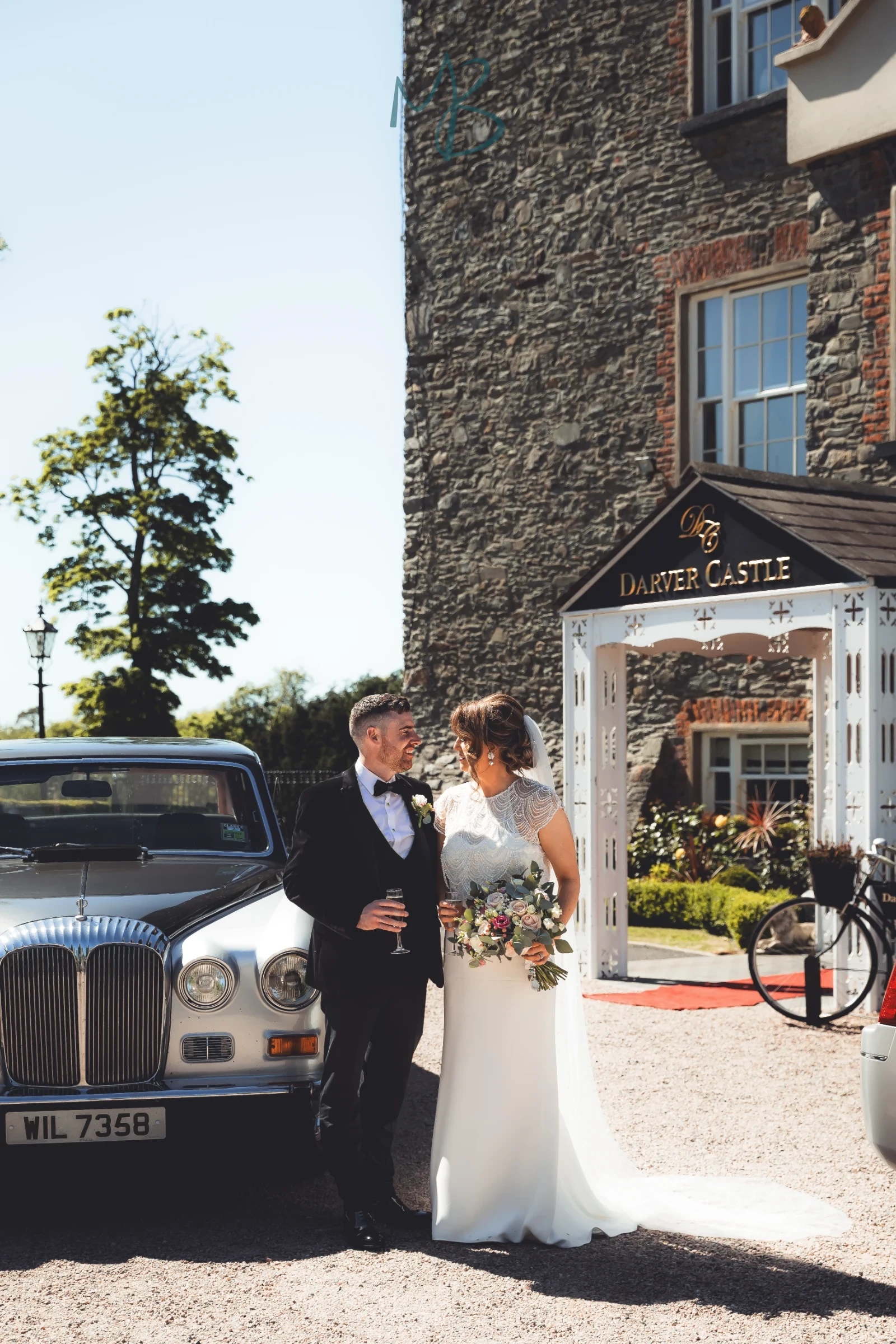 Ruth & Oran, Darver Castle