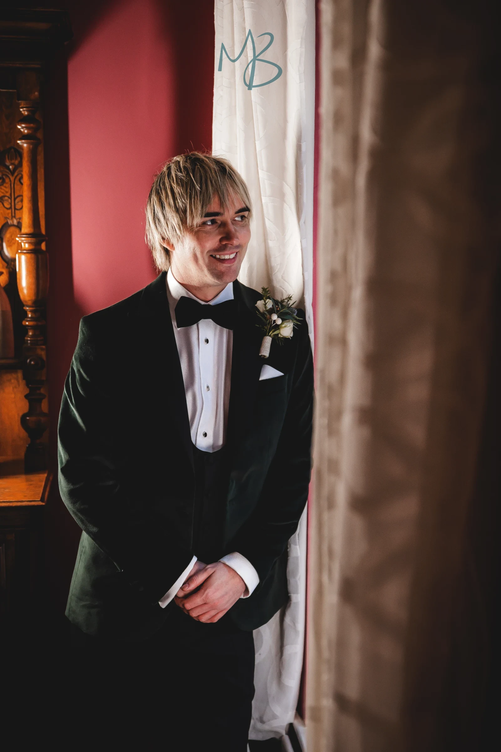 David & James, Brookhall cottages