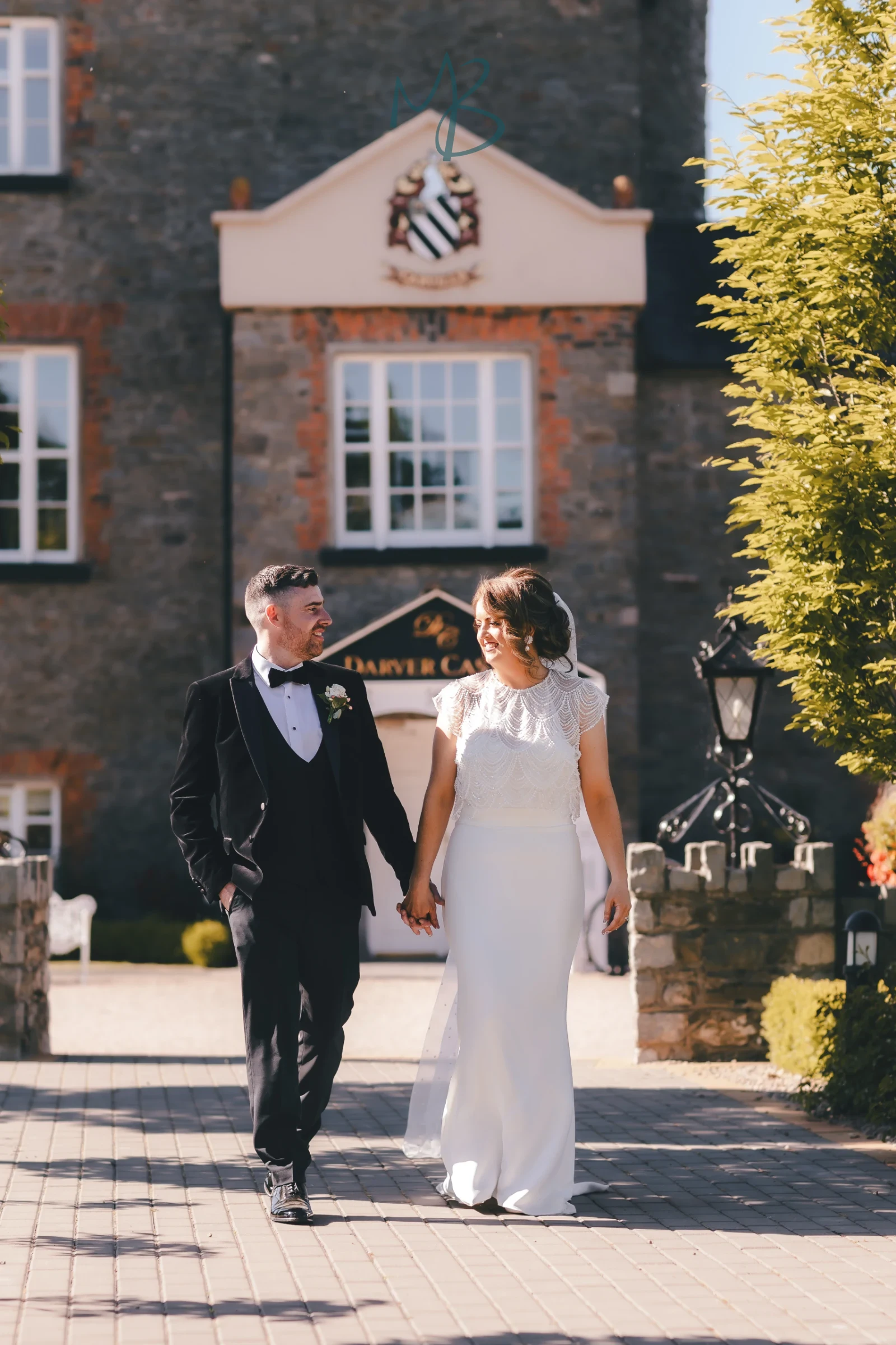 Ruth & Oran, Darver Castle