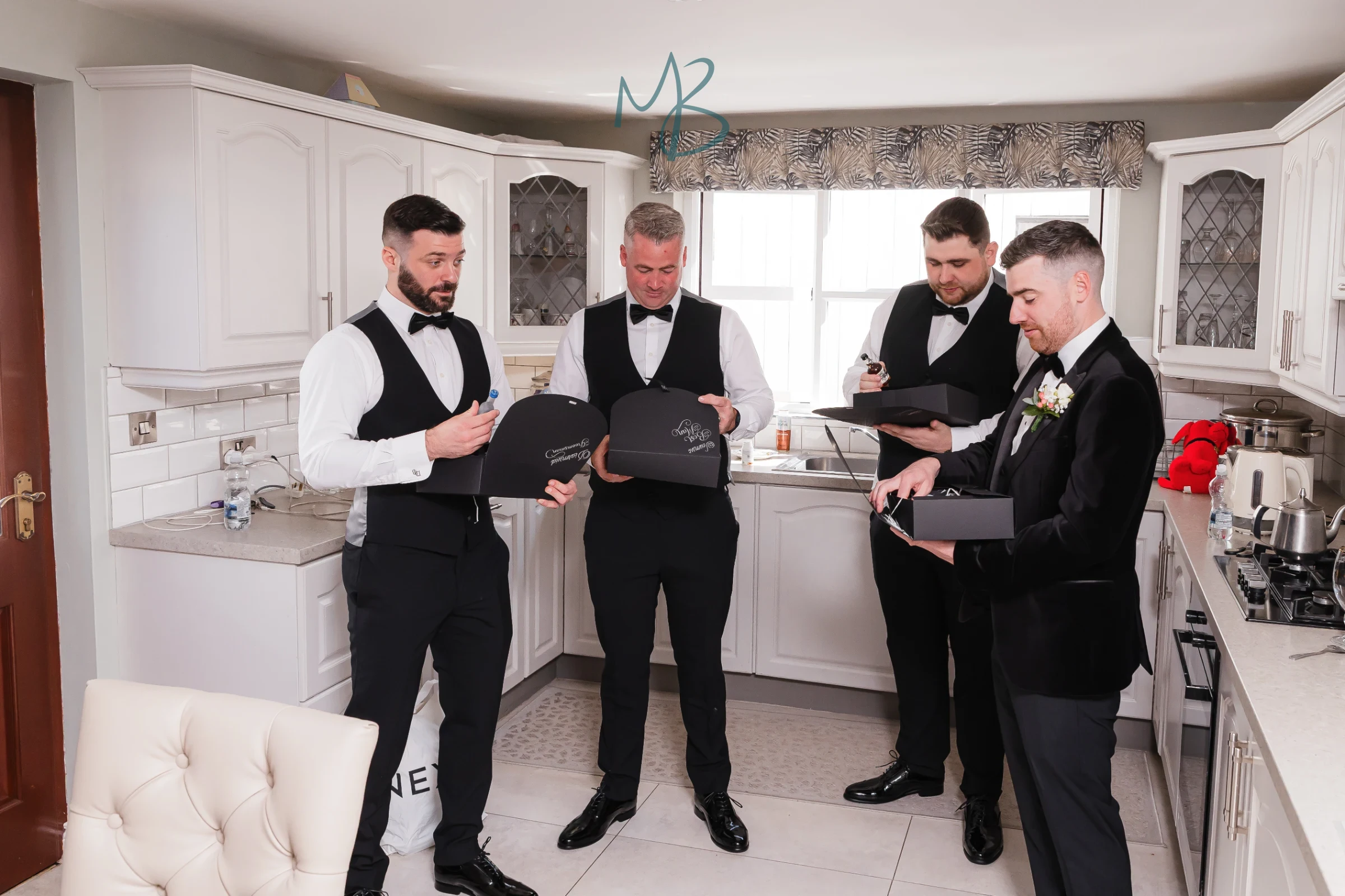 Ruth & Oran, Darver Castle