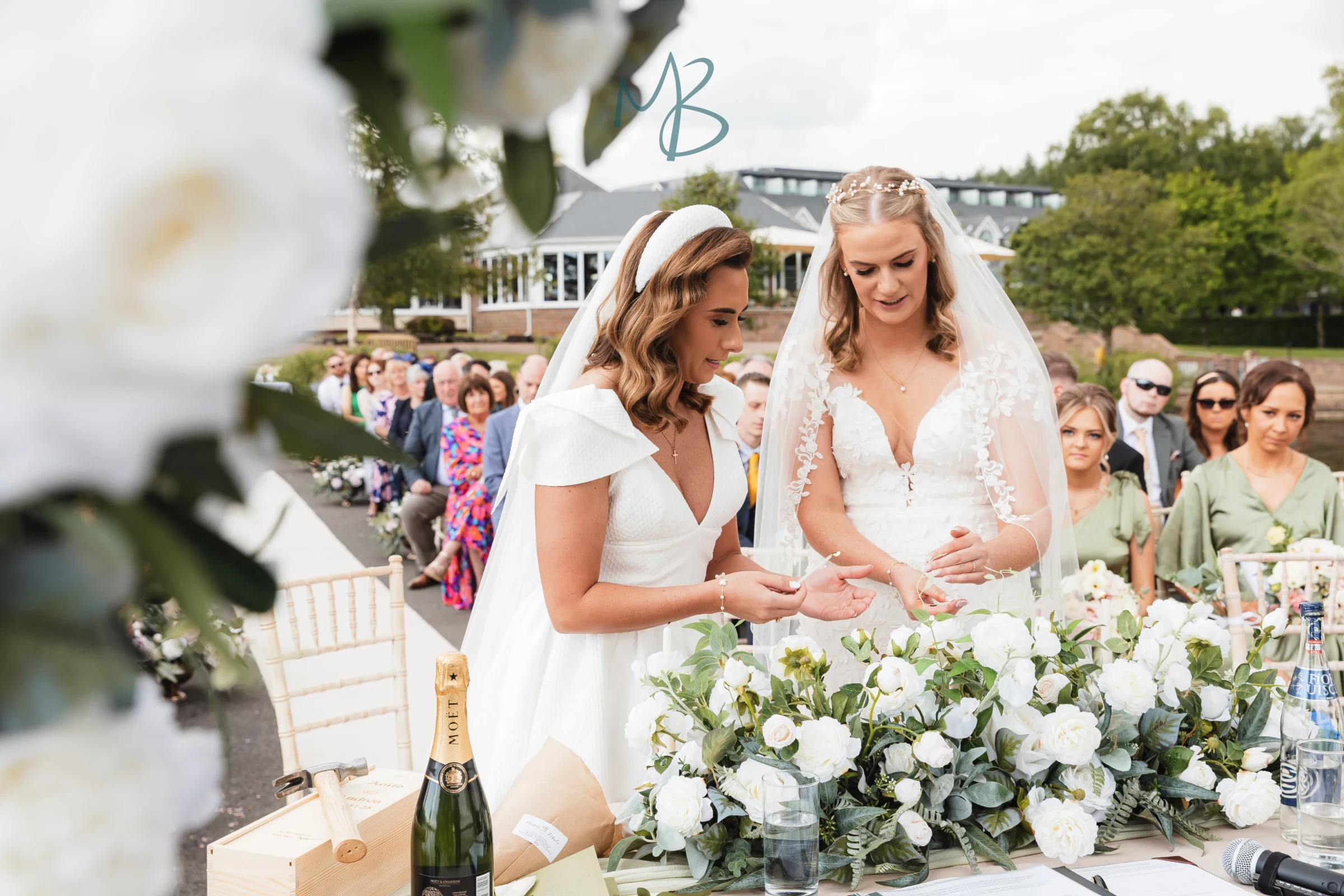 Aoife & Andrea, Harvey's Point