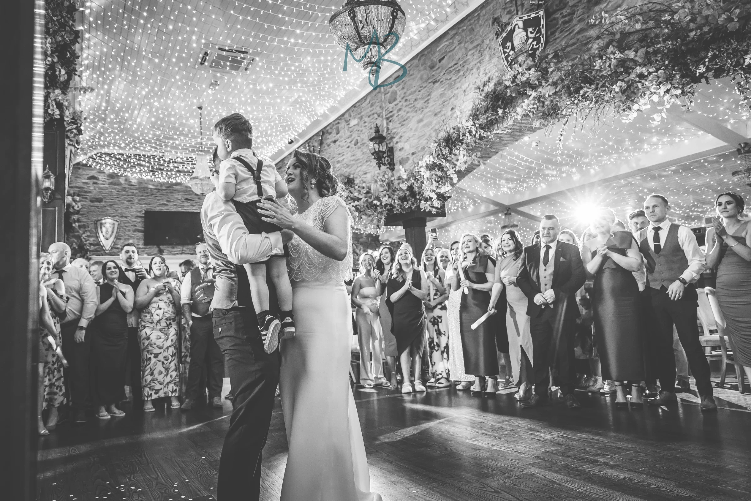 Ruth & Oran, Darver Castle