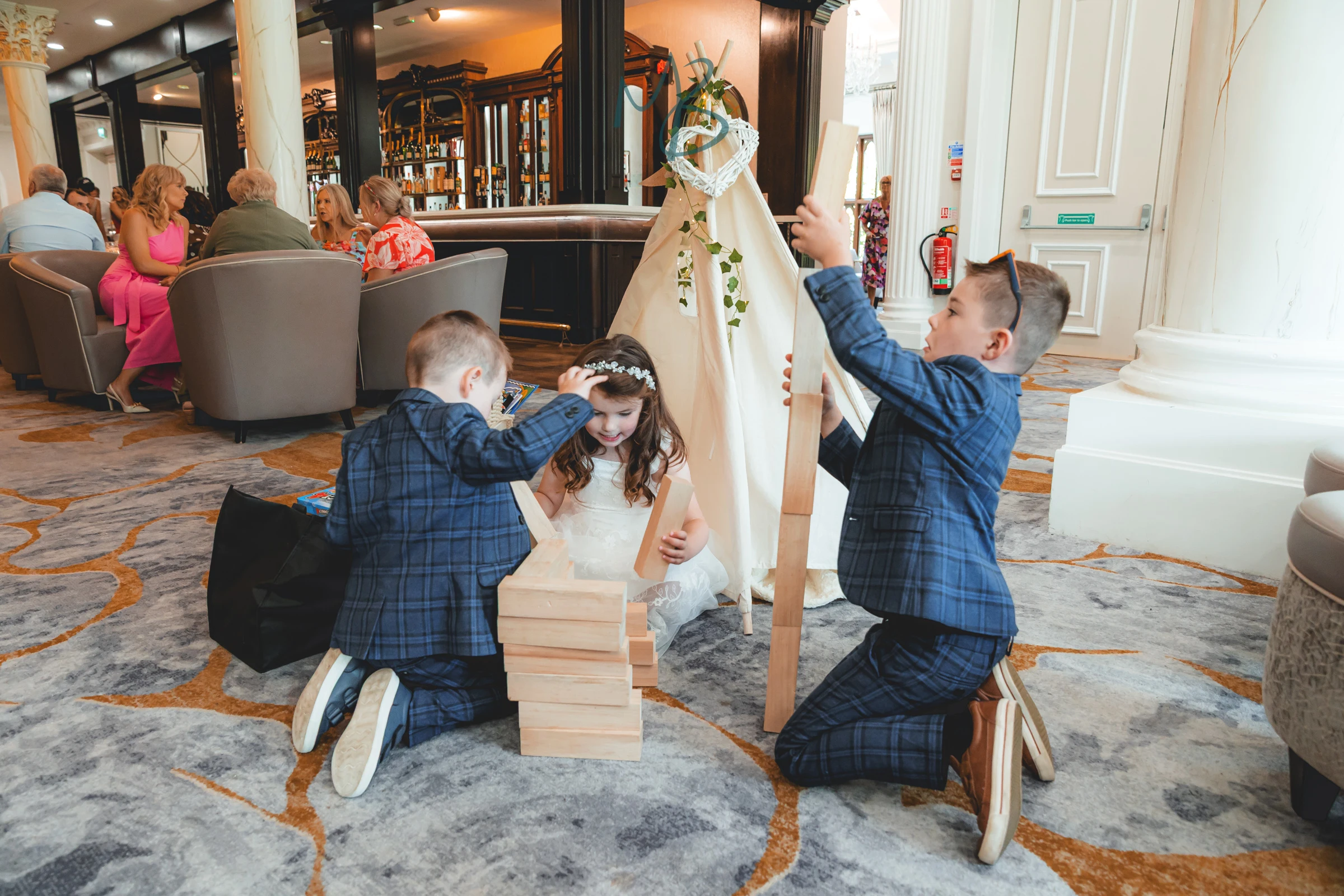 Lee and Melissa, Tullyglass Hotel