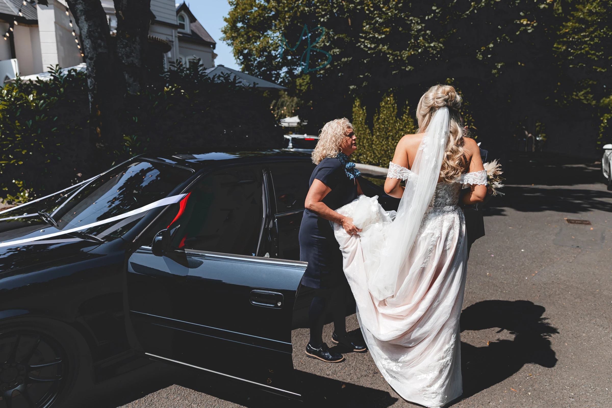 Lee and Melissa, Tullyglass Hotel